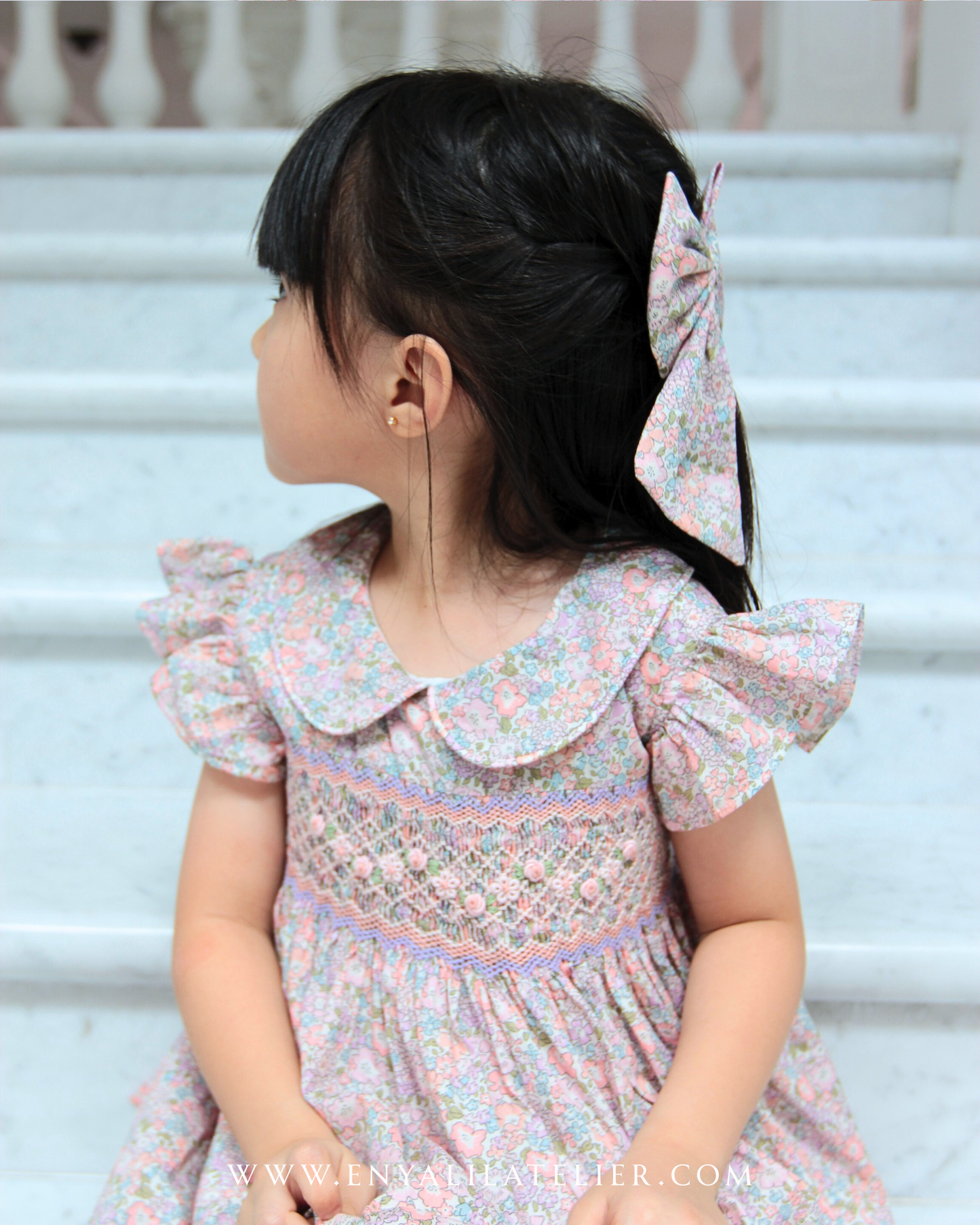 Tasya Floral Bow Hair Clip