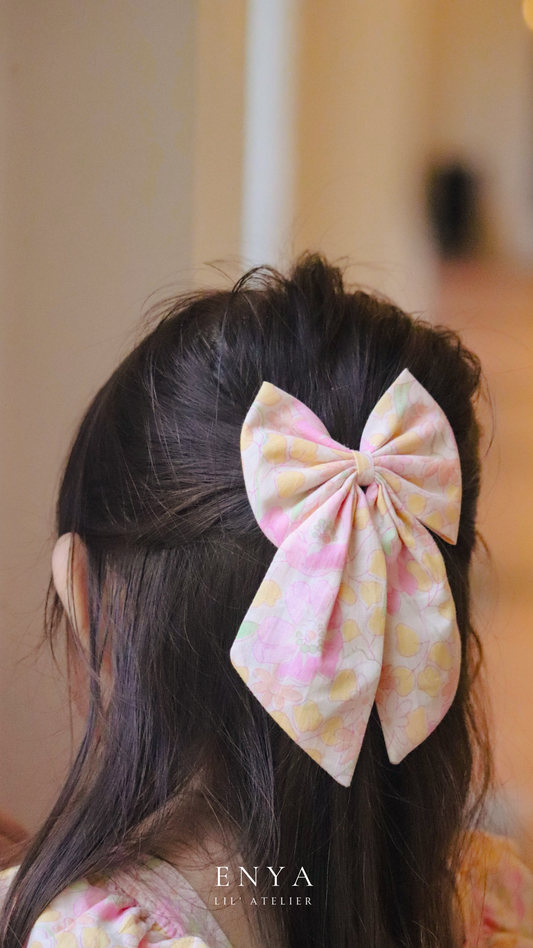 Hana Bow Hair Clip